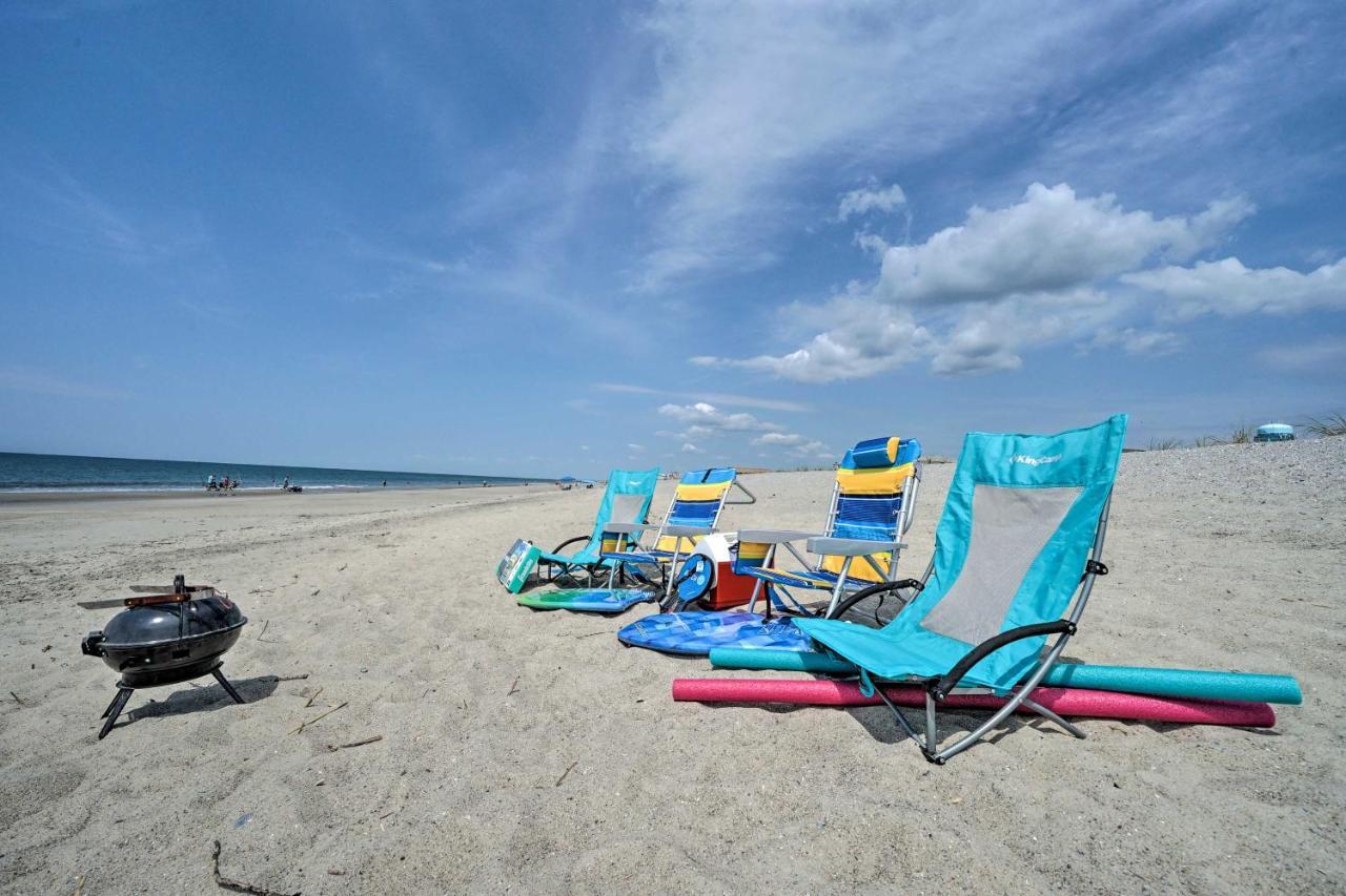 Oak Island Beachfront Condo With Community Pool Exteriér fotografie