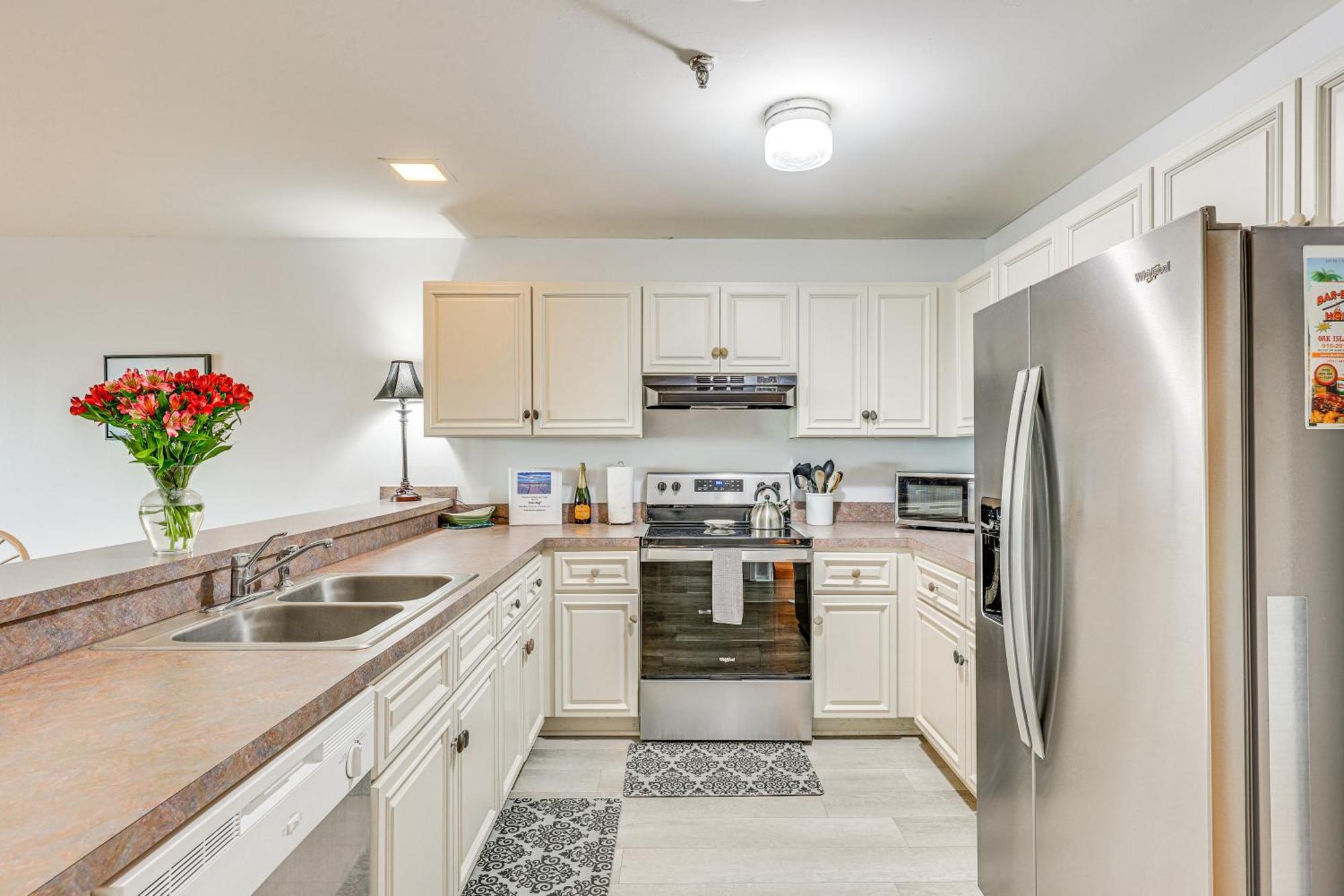 Oak Island Beachfront Condo With Community Pool Exteriér fotografie