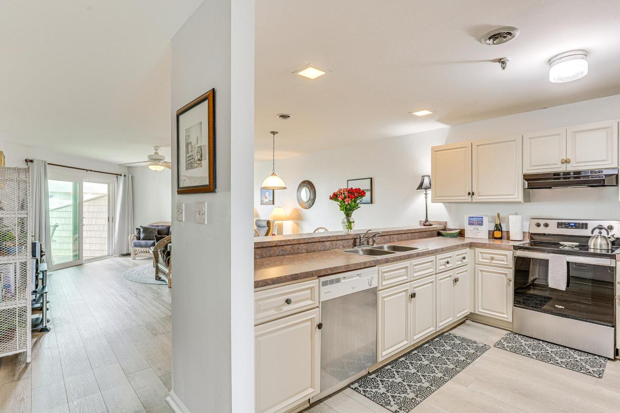 Oak Island Beachfront Condo With Community Pool Exteriér fotografie